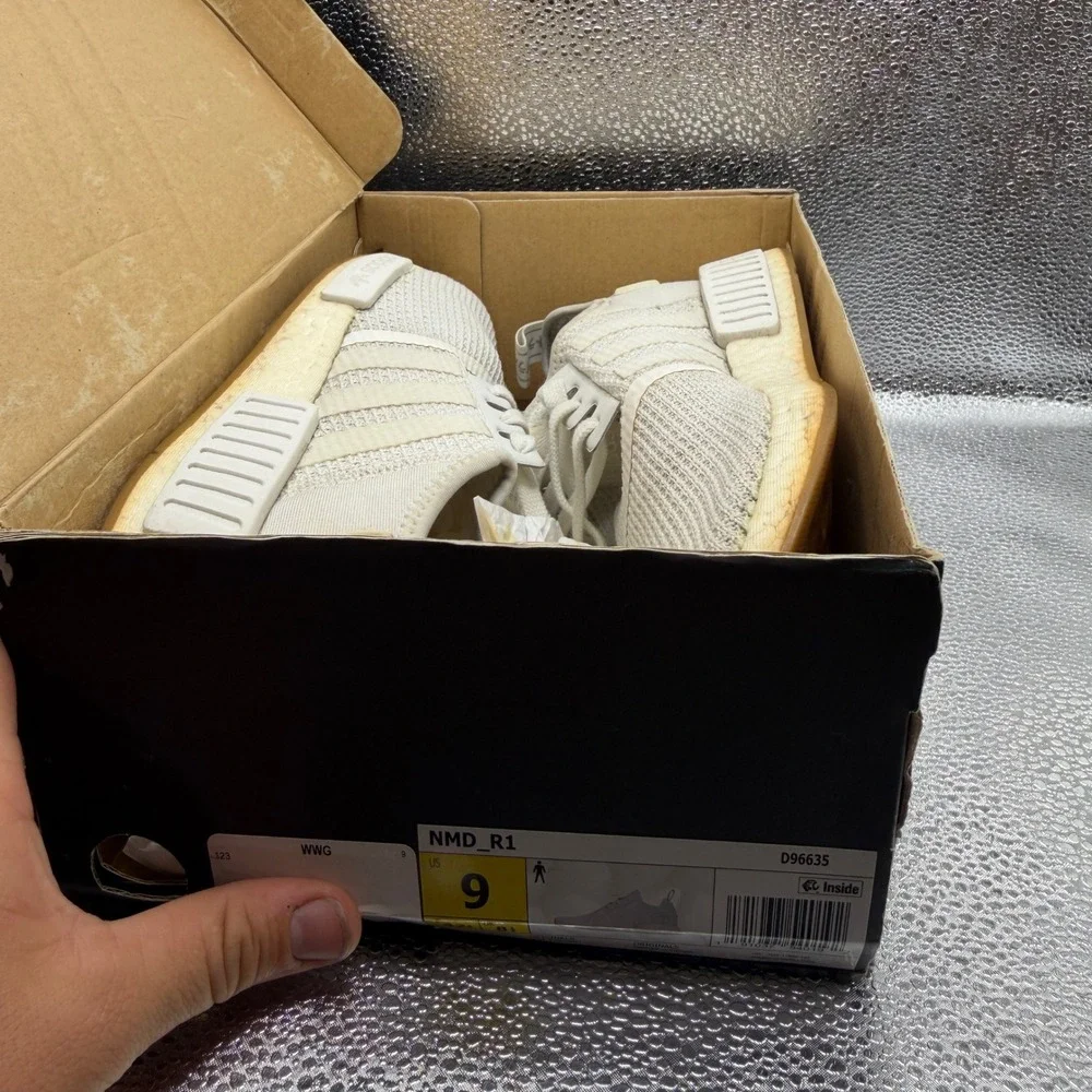 Size 9 Adidas NMD R1 Sneakers Mens Cream Good D96635 Gum Sole Boost Running Shoe